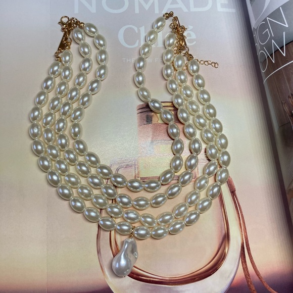 Beautiful Baroque Pearl Four Lines Choker - Picture 3 of 3